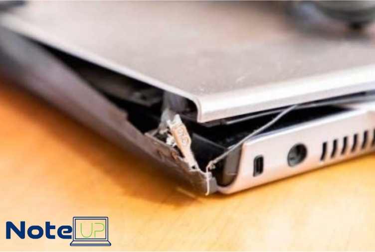 Tela de notebook quebrada